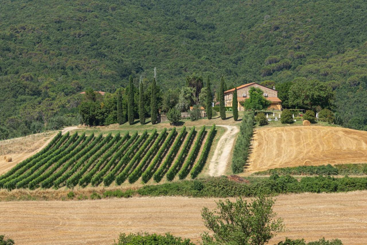 Castelnuovo della Misericordia Agriturismo Cappellese מראה חיצוני תמונה