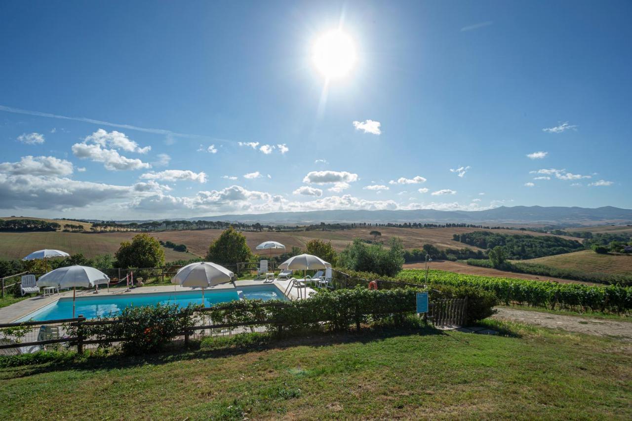 Castelnuovo della Misericordia Agriturismo Cappellese מראה חיצוני תמונה
